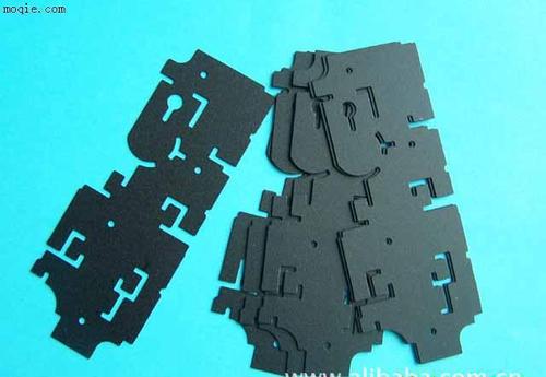 打壳出铝装置绝缘材料